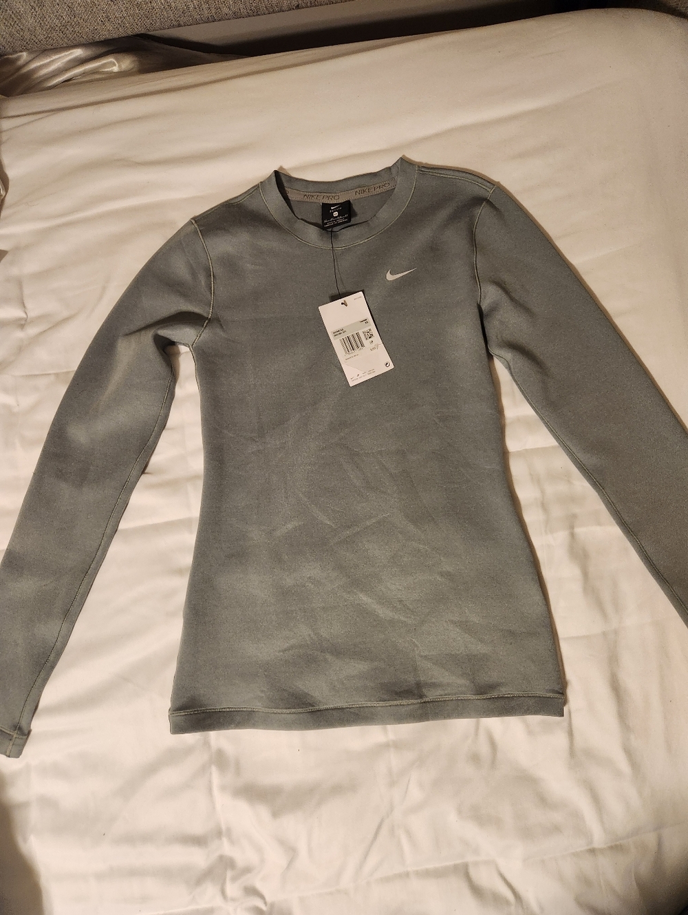 Womens Nike Pro Dri-fit Long-sleeved shirt